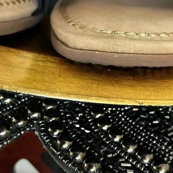 WOMENS CLIFFS FLAT BLACK SANDALS EUC SIZE 7 - Picture 3 of 11